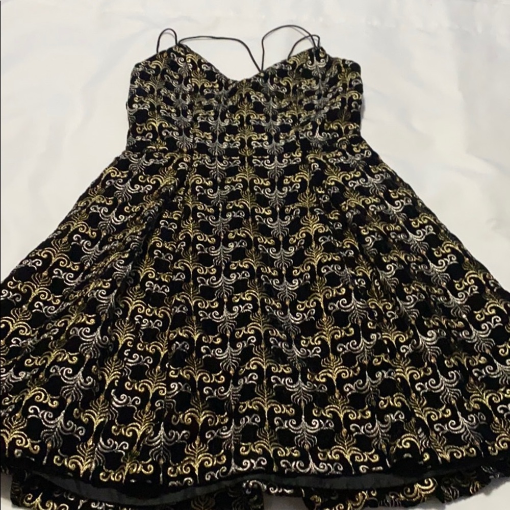 Alice + Olivia dress